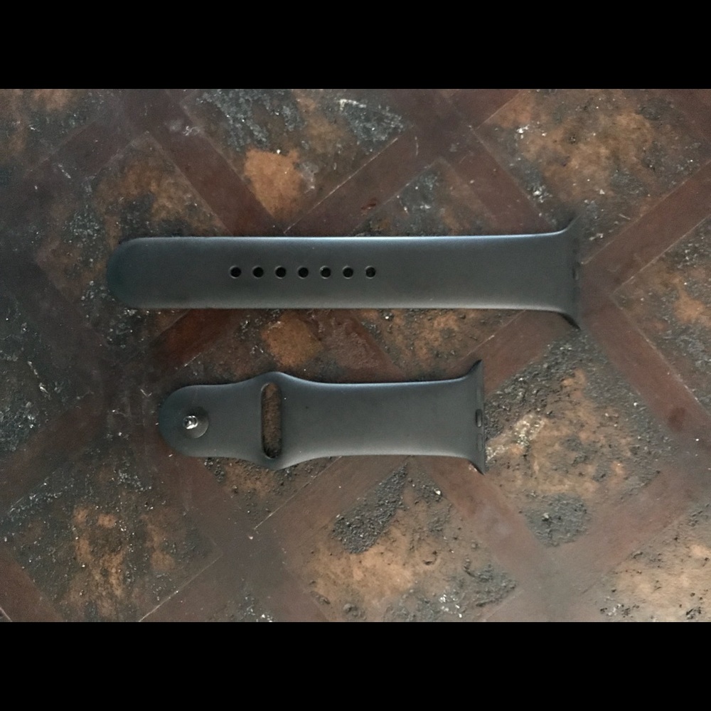 42 mm black silicone Apple Watch band